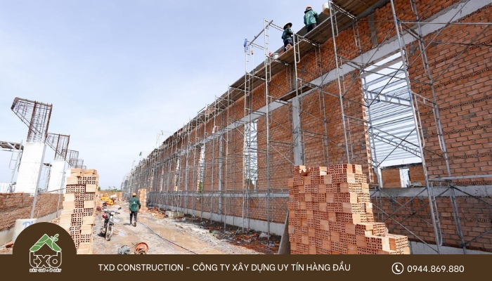 Quy mô xây dựng của công trình càng lớn, giá nhân công xây dựng càng cao