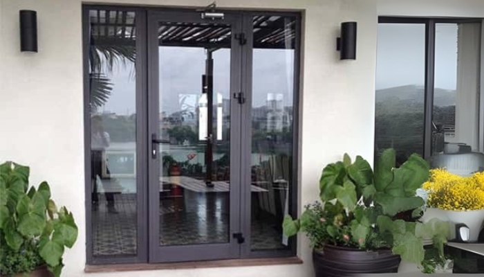 Cách chọn kích thước cửa chính hợp phong thủy và tuổi gia chủ